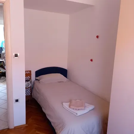 App Petre-3 Floor